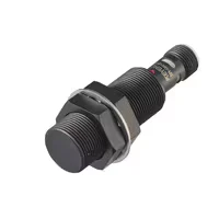 Sensor de proximidad inductivo Keyence ER-GW18PC