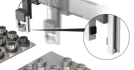 Detección de la unidad de fibra desde una pieza móvil montada en un brazo robótico
